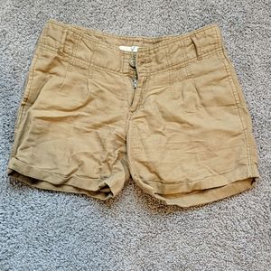 Khaki shorts